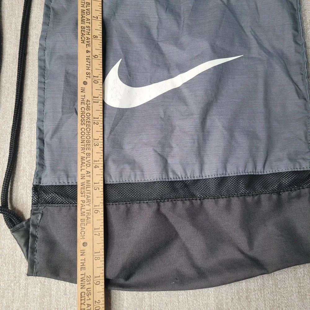 Nike Brasilia Drawstring Gym Sack Gray Black Cinch Bag Backpack BA5338-064 Mens